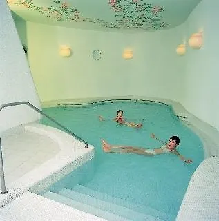 Yunessun Inn Spa Resort Hakone 3*,